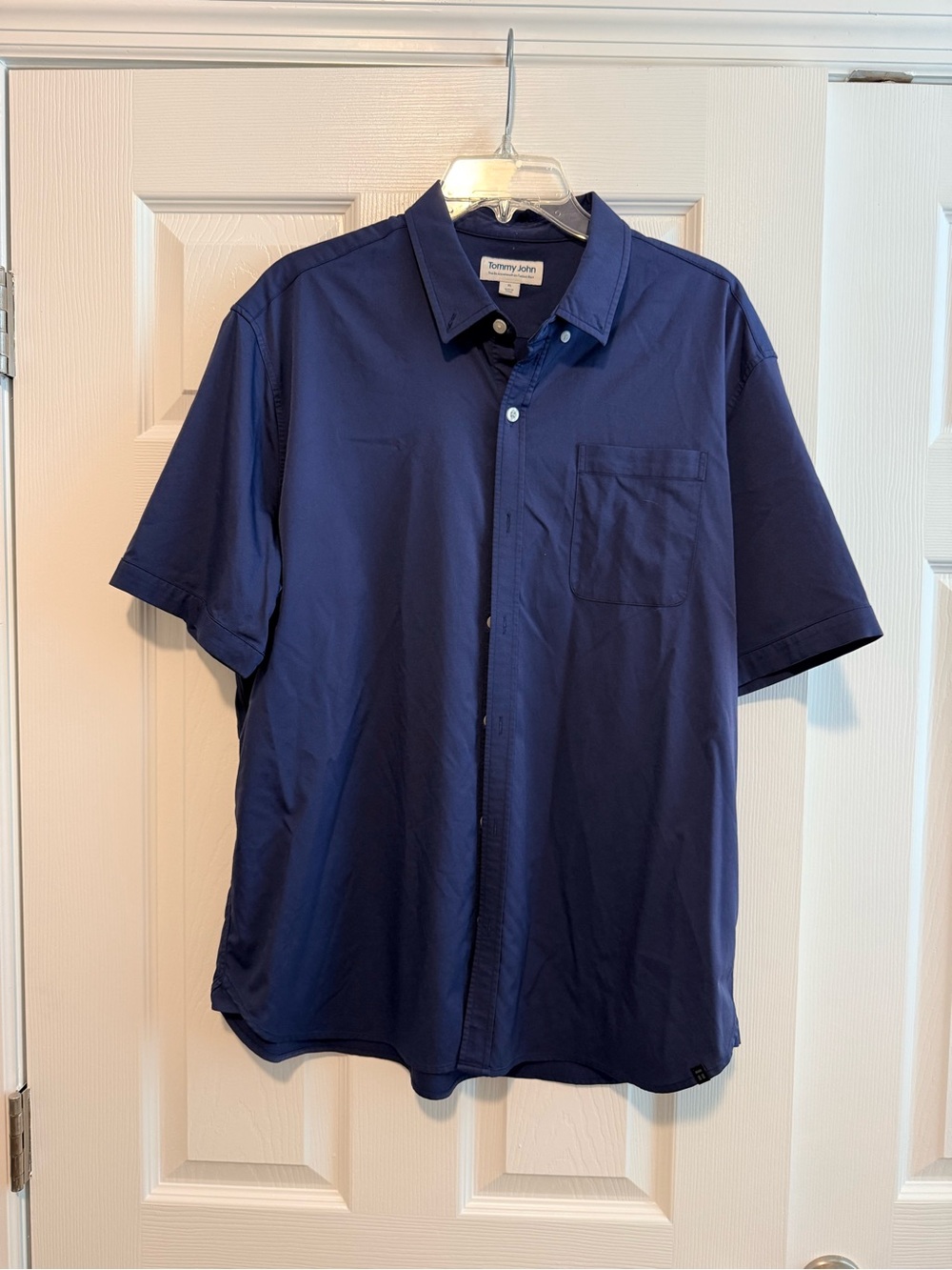 Tommy John Men's Deep Blue Short Sleeve Button-Down Shirt